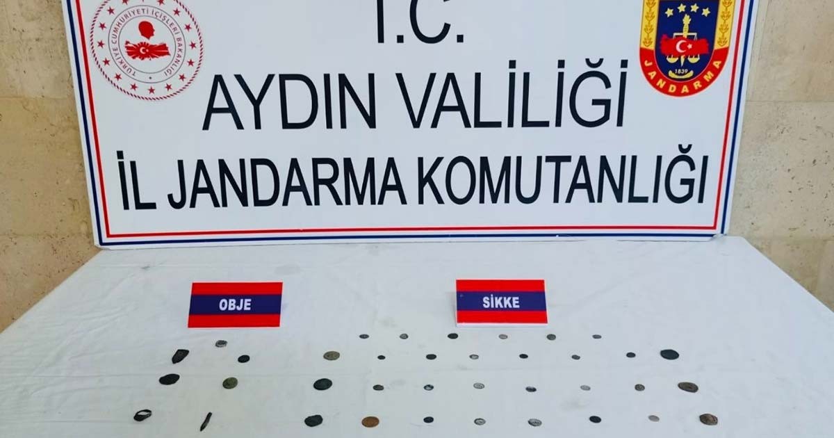 TARİHİ ESERLERİ SATAMADAN YAKALANDILAR