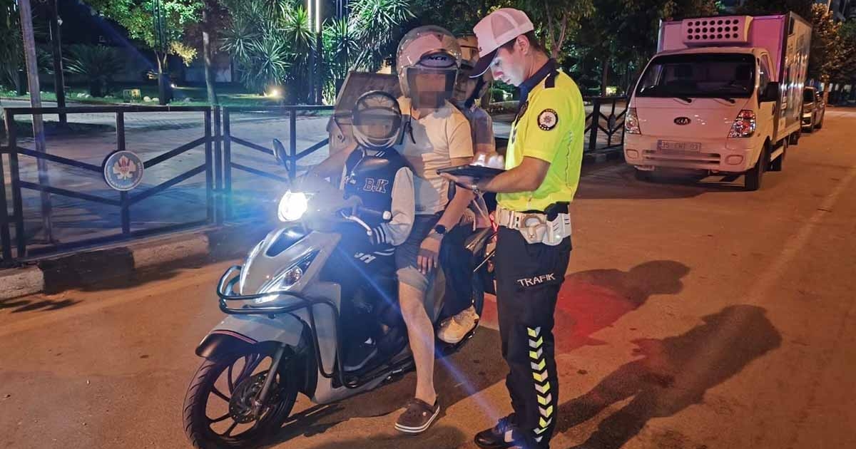 MANİSA’DA MOTOSİKLETLİLERE CEZA YAĞDI