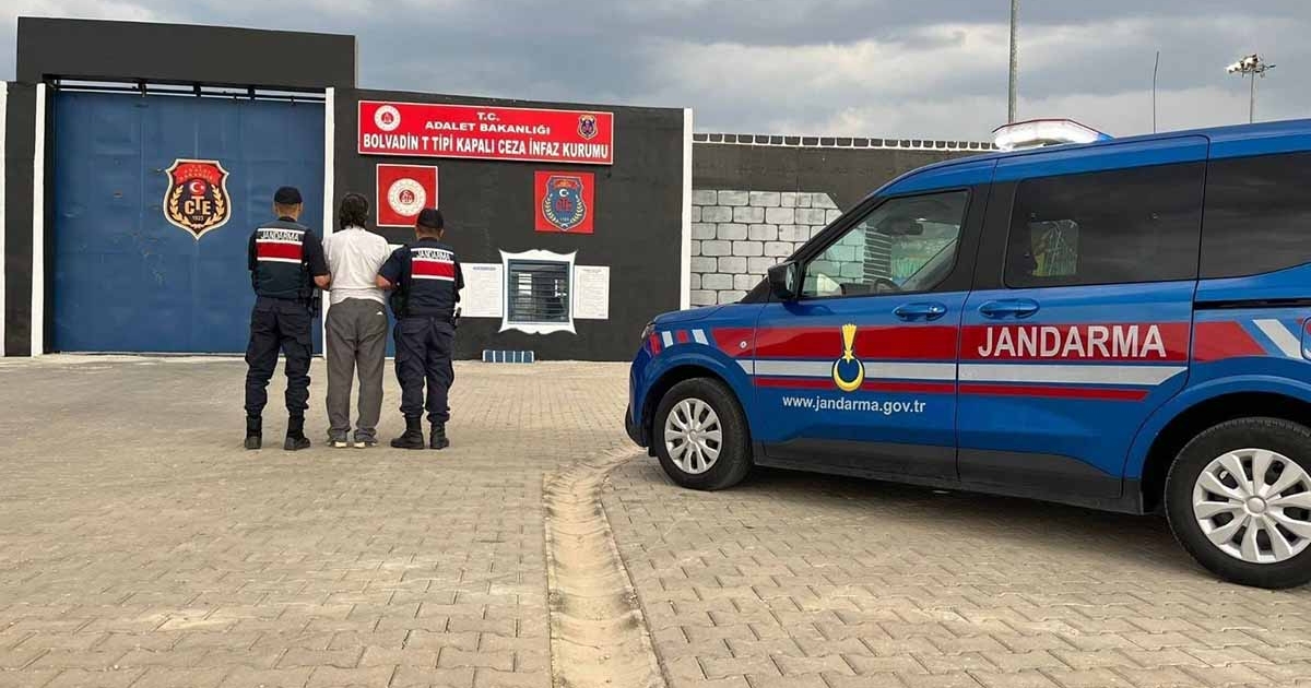 KASTEN ÖLDÜRME SUÇUNDAN ARANAN ŞAHSI JANDARMA YAKALADI