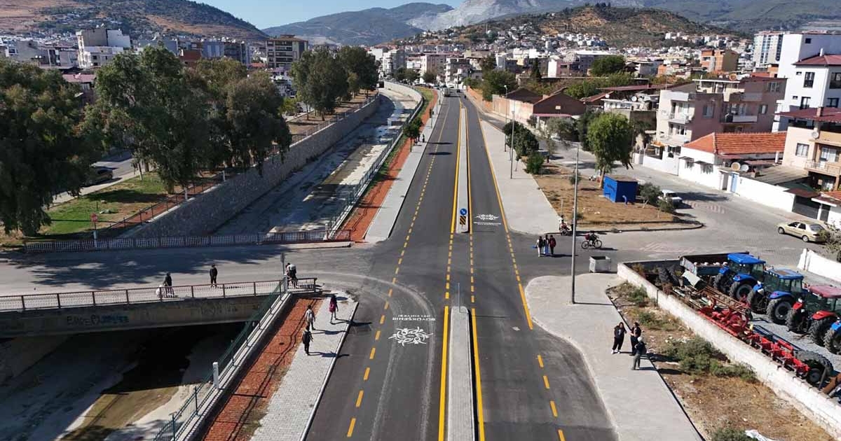 AYDIN GENELİNDE YOL YAPIM YENİLEME ÇALIŞMALARI SÜRÜYOR