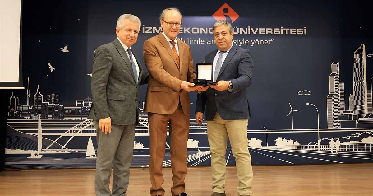 EFSANE İSİMDEN GENÇLERE ‘GİRİŞİMCİLİK’ TÜYOLARI
