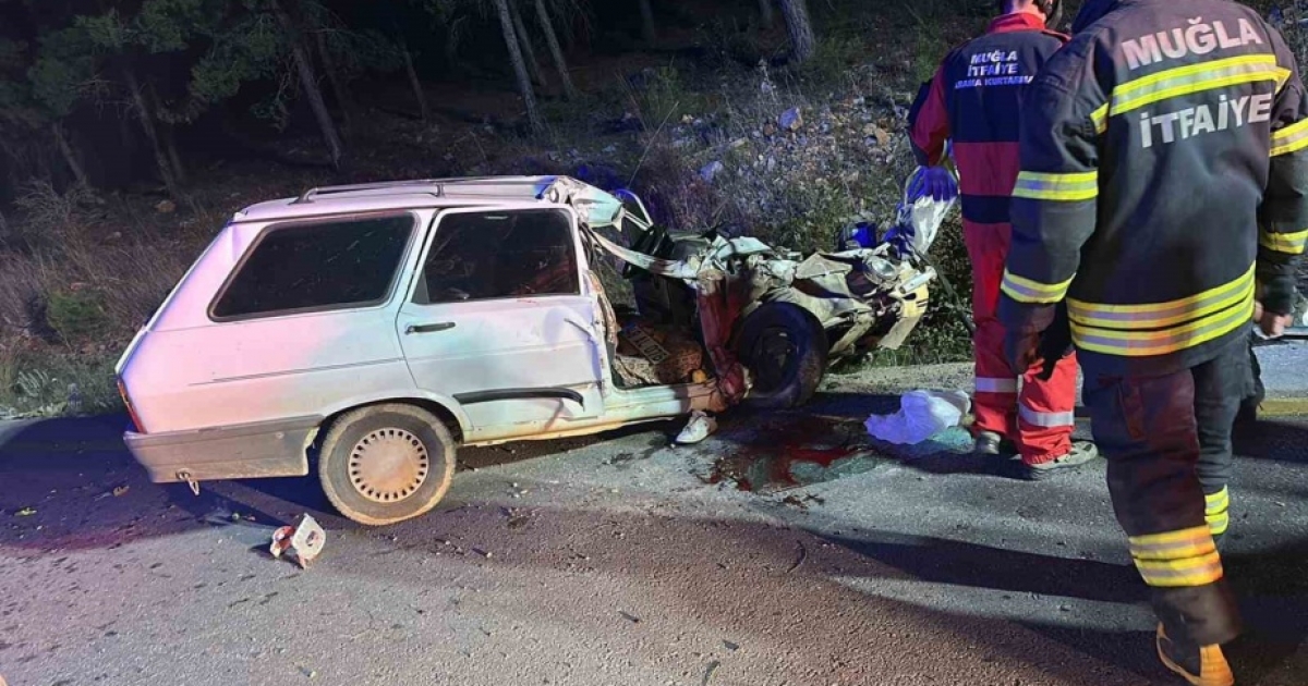 MENTEŞE’DE KAZA: 1’İ AĞIR 2 YARALI
