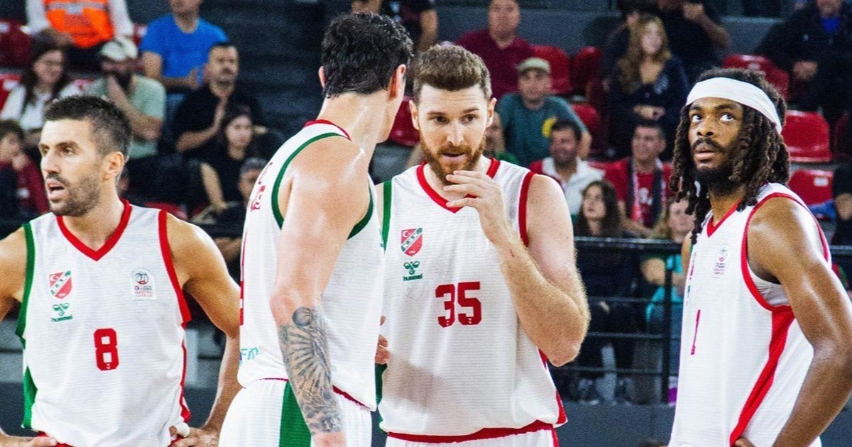 KARŞIYAKA BASKETBOLDA ÇÖKTÜ