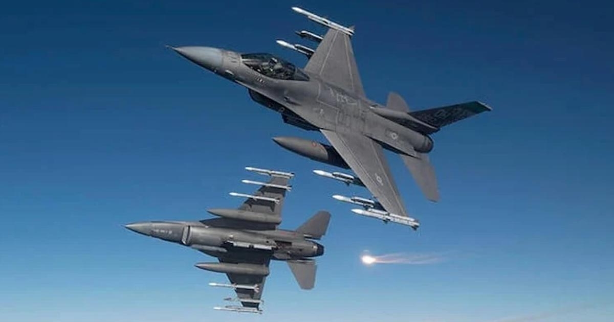 TÜRK F-16'LARI KARADENİZ'DEKİ İHA'YI VURARAK DÜŞÜRDÜ