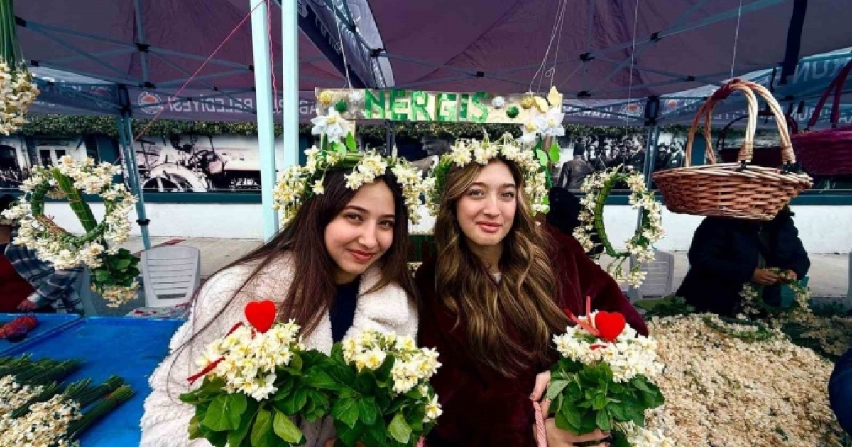 KARABURUN’DA MİS KOKULU NERGİS FESTİVALİ
