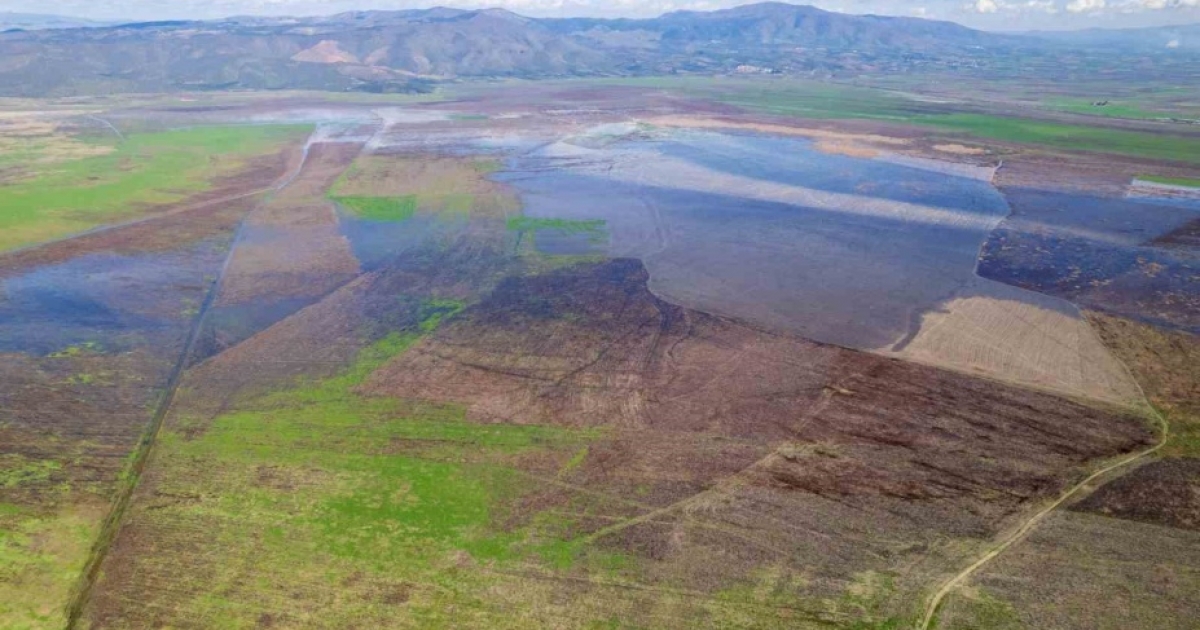 KURUYAN MARMARA GÖLÜNDE UMUTLANDIRAN GÖRÜNTÜ