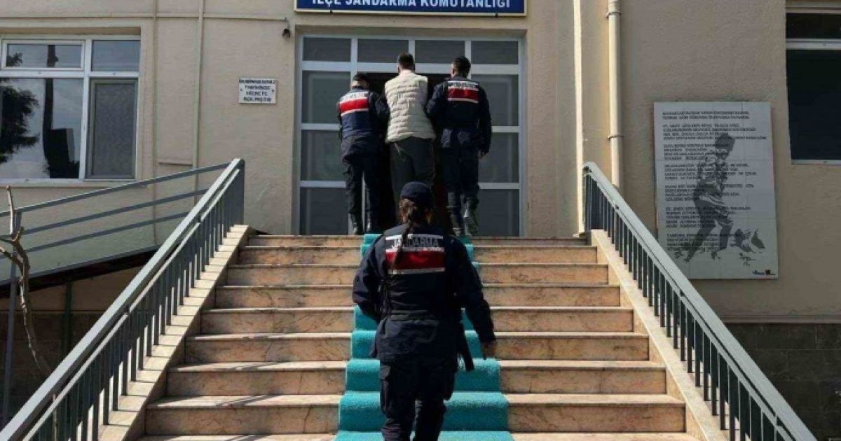 CEZAEVİ FİRARİSİ GEDİZ’DE YAKALANDI
