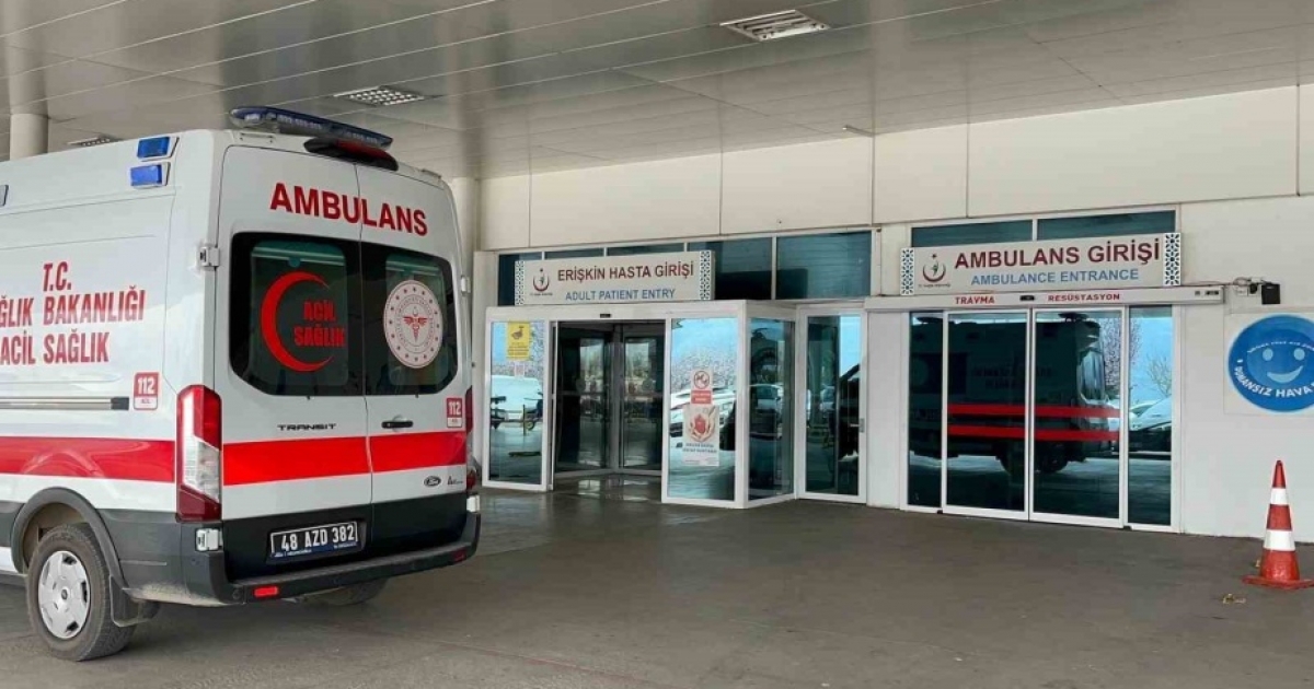 RAMAZAN TOPU PATLAMASINDA 19 YAŞINDAKİ GENÇ AĞIR YARALANDI