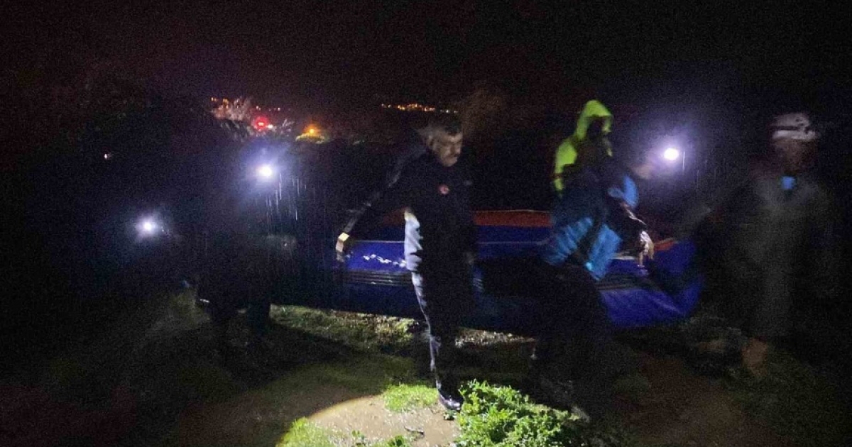 AZGIN DEREYE KAPILDI 4 SAATLİK MÜCADELEYLE HAYATA TUTUNDU
