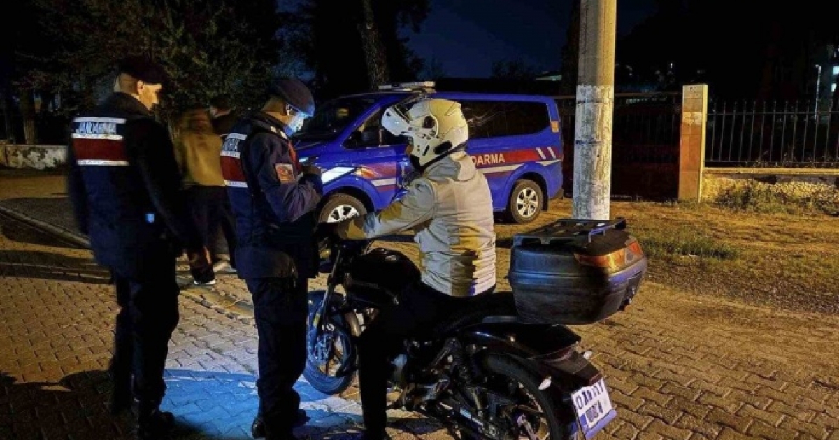 AYDIN’DA ’ÇEMBER’ OPERASYONU: 46 ARANAN ŞAHIS YAKALANDI
