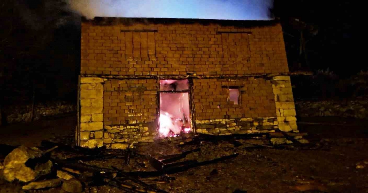 EMET’TE SAMANLIK VE AHIR YANGINI KORKUTTU
