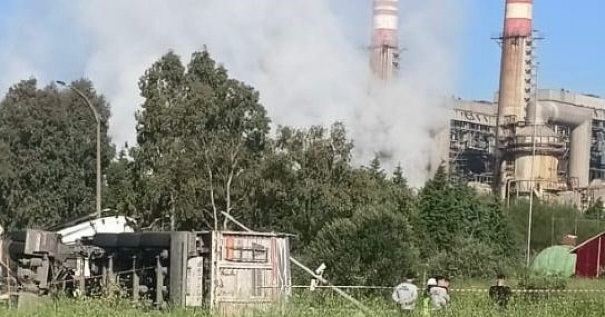 YATAĞAN’DA KÖMÜR YÜKLÜ KAMYON DEVRİLDİ: 1 YARALI
