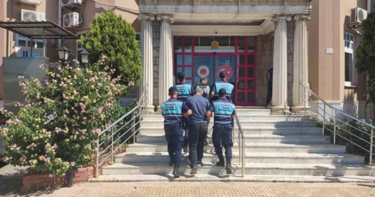 DİDİM’DE 16 DÜZENSİZ GÖÇMEN YAKALANDI, 2 ORGANİZATÖR TUTUKLANDI
