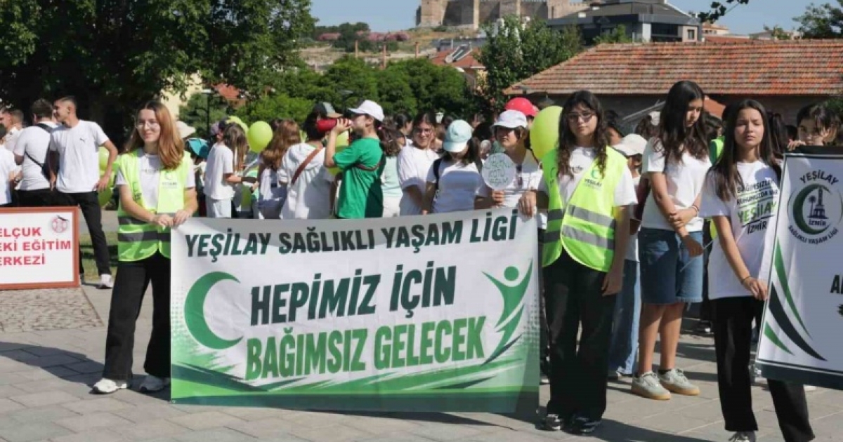 İZMİR’DE SAĞLIKLI YAŞAM VE SPOR FESTİVALİ COŞKUSU