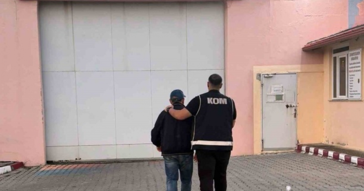 KESİNLEŞMİŞ HAPİS CEZASI BULUNAN FİRARİ FETÖ ÜYESİ YAKALANDI
