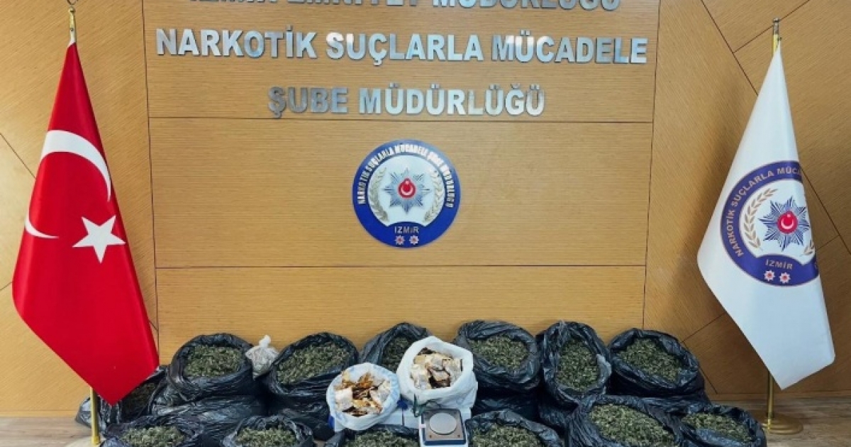 İZMİR’DE UYUŞTURUCU OPERASYONU: 12 GÖZALTI
