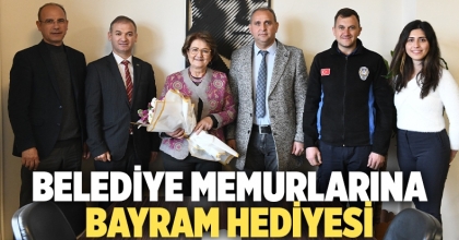 Başkan Çelik'ten memurlarına bayram jesti