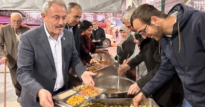 AK Partili Şahin Tin, Acıpayamlılarla İftar Sofrasında Buluştu