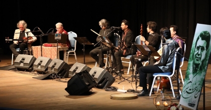 İran Ezgileri Depremzedeler İçin Narlıdere’de Seslendirildi