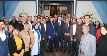 Bayraklı’da Başkan Saygılı’ya coşkulu karşılama