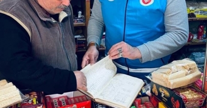 Hayırseverler depremzedelerin bakkal borçlarını ödedi