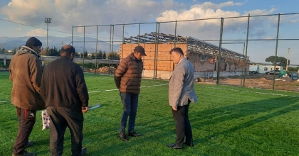 Kardeşköy Futbol Sahası’nda sona geliniyor