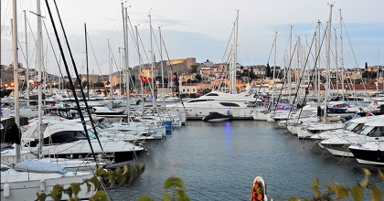 Çeşmeli Otelciler, Yüzde 80 Doluluk Bekliyor