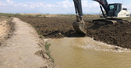 Menderes’teki 1,7 kilometrelik su kanalı kapatılıyor  