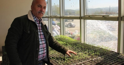 Dedesinden kalma altın değerindeki ata tohumlarını gelecek nesillere aktarıyor 