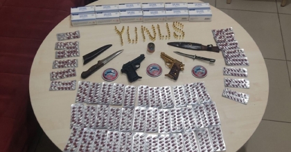 Polis motosikletli uyuşturucu kuryesini yakaladı  