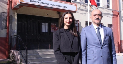 Öğretmen-öğrenci, aynı ittifakın vekil adayı oldu