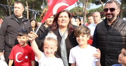 Başkan Çerçioğlu, Aydın Tekstil Park’ta çocuklar ve aileleriyle buluştu 