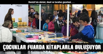 ÇOCUKLAR FUARDA KİTAPLARLA BULUŞUYOR