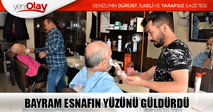 BAYRAM ESNAFIN YÜZÜNÜ GÜLDÜRDÜ