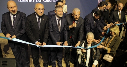 İZMİR İKTİSAT KONGRESİ BİNASI 100 YIL SONRA YENİDEN AÇILDI  