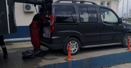 563 KİLO KAÇAK ET YAKALANDI