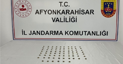 AFYONKARAHİSAR’DA ‘ELMALI SİKKESİ’ ELE GEÇİRİLDİ  
