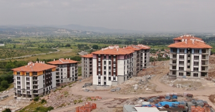 MANİSA’DA TOKİ KURLARI ÇEKİLDİ