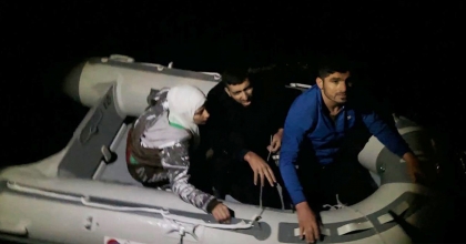 DATÇA’DA 3 DÜZENSİZ GÖÇMEN KURTARILDI  