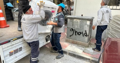 EVİ YANAN AİLEYE YARDIM ELİ