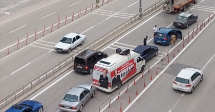 MHP SEÇİM ARACI ZİNCİRLEME KAZAYA KARIŞTI   