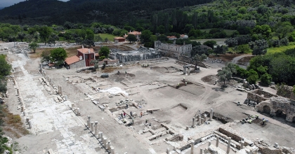 STRATONİKEİA’NIN GİZEMLİ MEYDANININ SIRRI ÇÖZÜLÜYOR