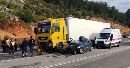 UKRAYNALI TIR ŞOFÖRÜ OTOMOBİLİ BİÇTİ