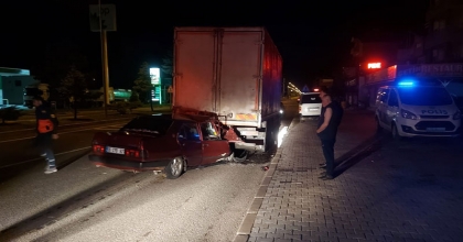 SATACAĞI ARAÇLA YAPTIĞI KAZA SONU OLDU