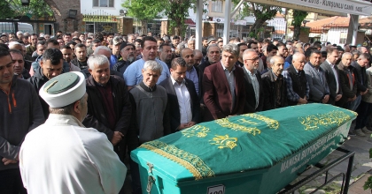 YÜZME HAVUZUNDA BOĞULAN GENÇ SON YOLCULUĞUNA UĞURLANDI  