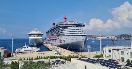 İKİ GEMİ İLE BODRUM'A 1982 YOLCU GELDİ  
