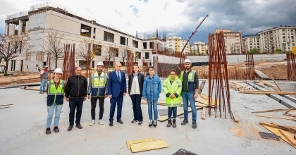 BÜYÜKŞEHİR BELEDİYESİ, ENGELLİLER İÇİN İNŞA EDİYOR