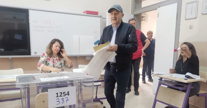 İZMİR'DE SEÇİM GÜNÜ 15 BİN 749 PERSONEL GÖREVDE