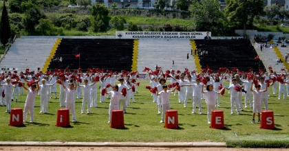 KUŞADASI’NDA 19 MAYIS COŞKUSU