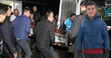 YÜZMEK İÇİN GİRDİĞİ HAVUZDA CAN VERDİ